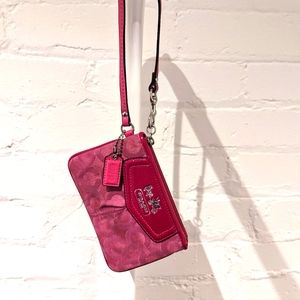 3/$30 Coach clutch / wristlet